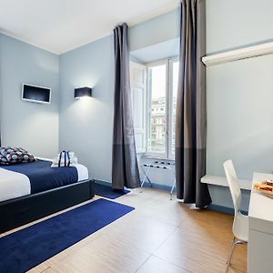 Camera con letto king size